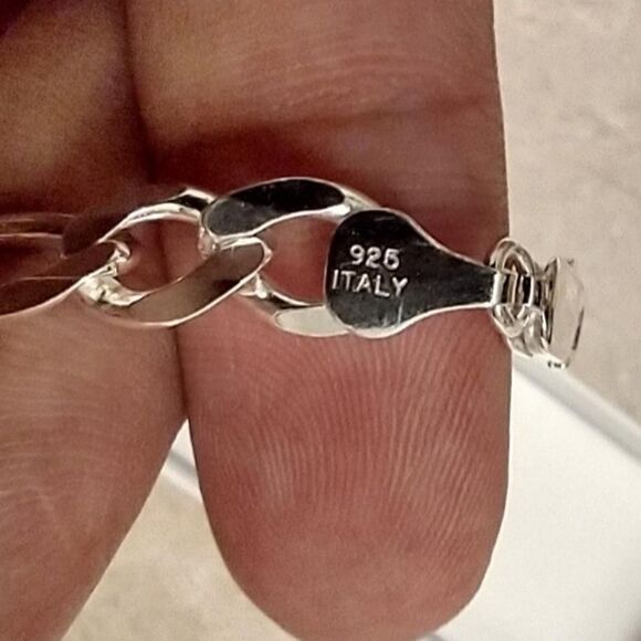 Large Solid Sterling Figaro Chain Link Bracelet - Picture 2 of 6